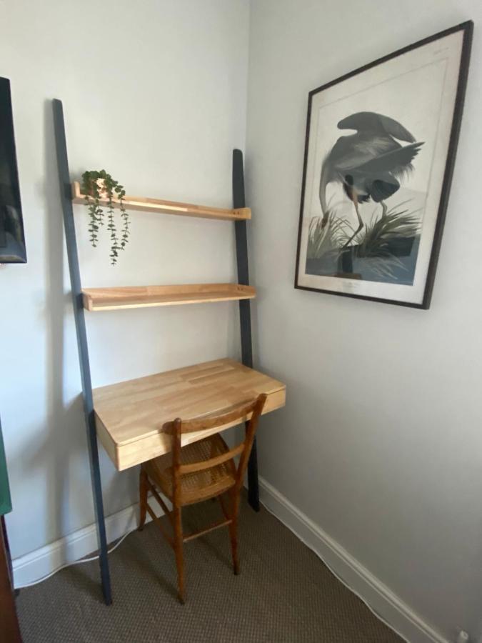 Delightful 2 Bedroom House Central Windsor Extérieur photo